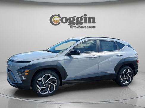 Used 2026 Hyundai Kona SEL Premium image 1