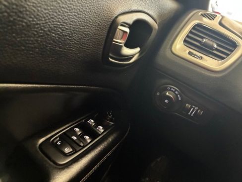 Used 2021 Jeep Compass Latitude image 27