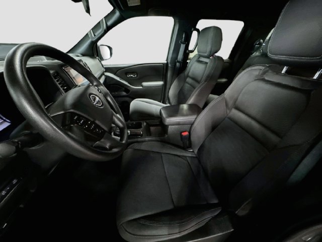 Used 2023 Nissan Frontier SV w/ Midnight Edition Package AWD/4WD image 20