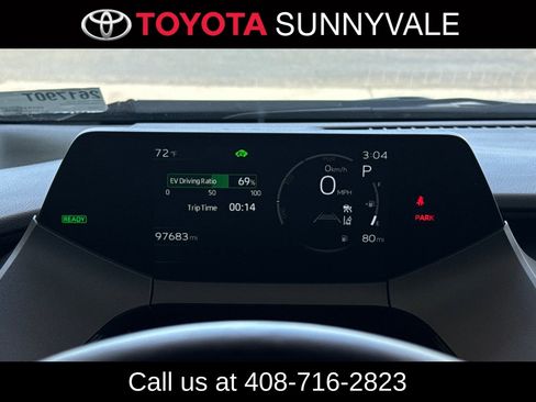 Used 2024 Toyota Prius XLE FWD image 28