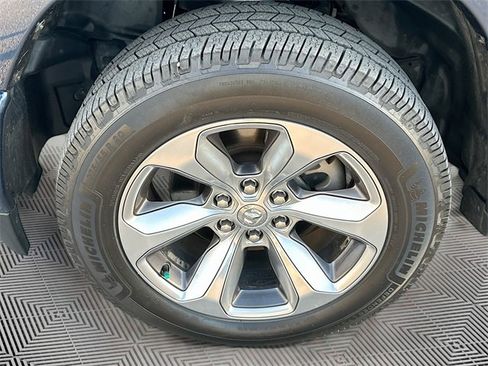 Used 2020 RAM 1500 Limited image 33