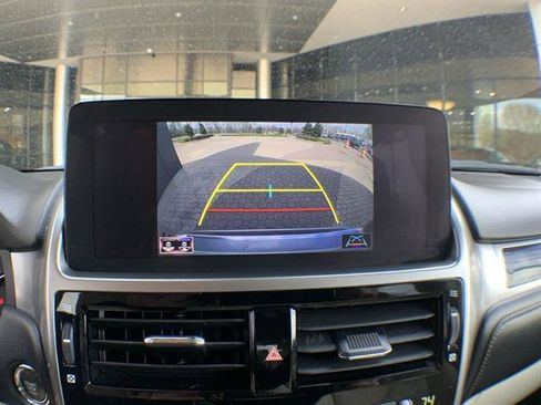 Certified 2023 Lexus GX 460 Premium w/ Premium Package image 17