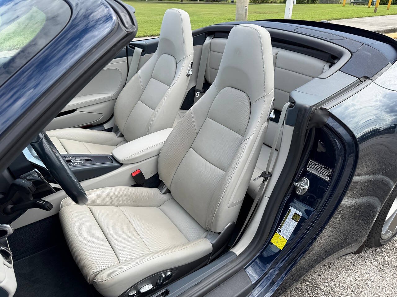 Used 2019 Porsche 911 Carrera RWD image 17