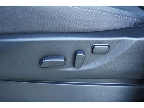 New 2026 Nissan Frontier SV image 27