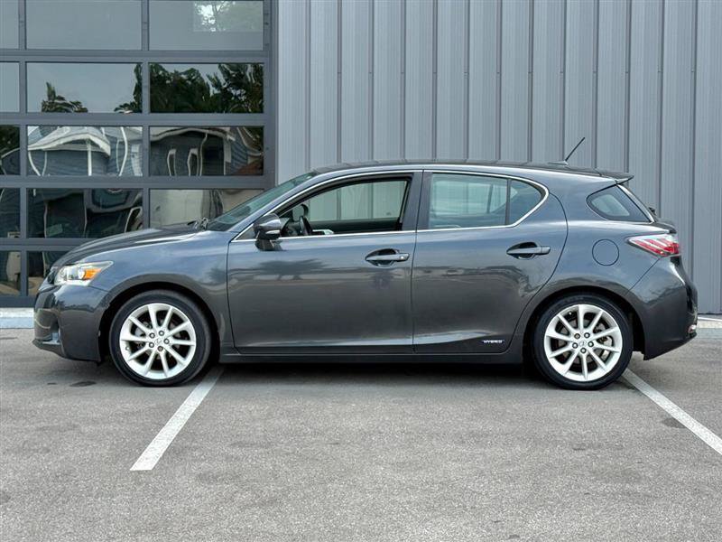 Used 2011 Lexus CT 200h Premium FWD image 8