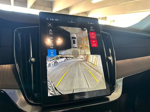 New 2026 Volvo XC90 B6 Ultra w/ Protection Package image 16