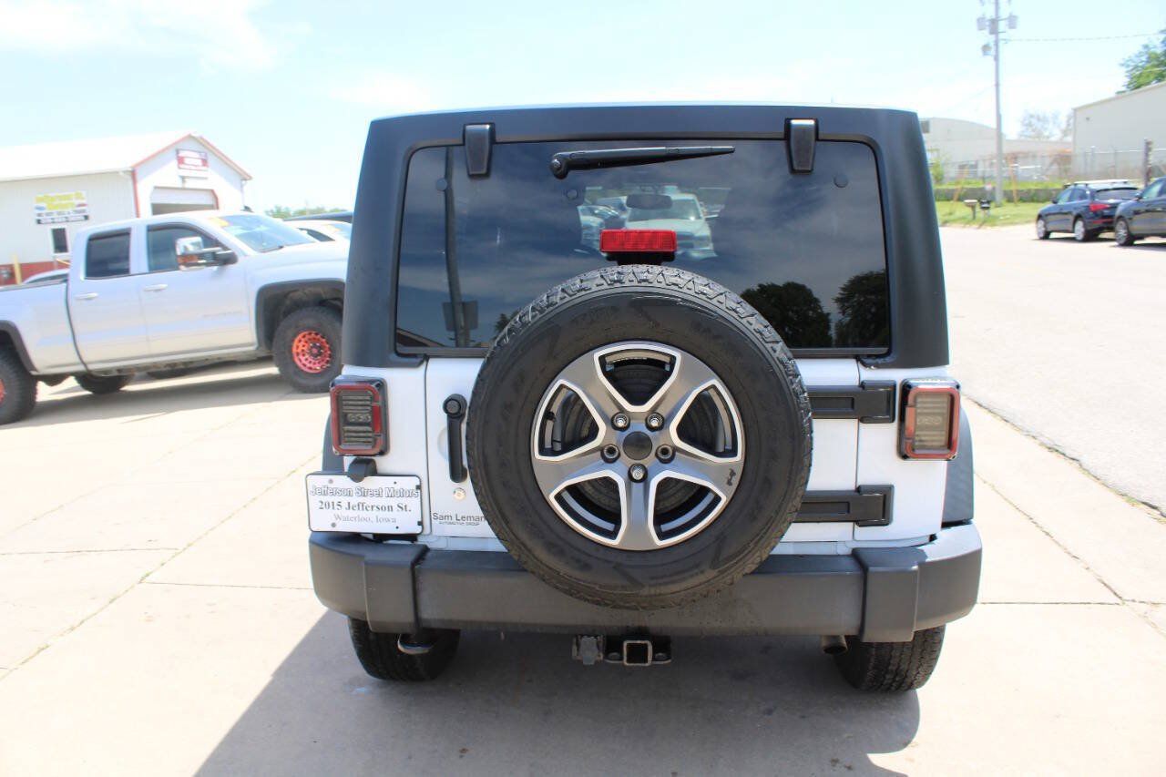Used 2017 Jeep Wrangler Unlimited Sport w/ Quick Order Package 23S AWD/4WD image 7