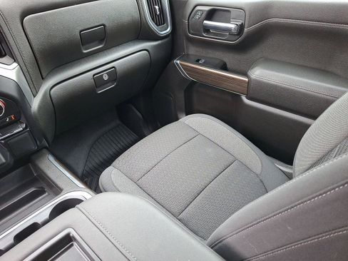 Certified 2022 Chevrolet Silverado 1500 RST image 13