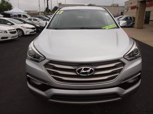 Used 2017 Hyundai Santa Fe Sport AWD/4WD image 4