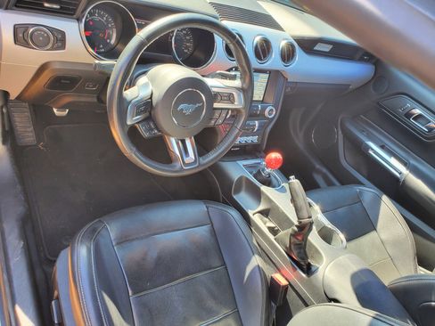 Used 2017 Ford Mustang GT Premium w/ Equipment Group 401A image 42