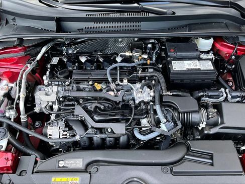 Certified 2025 Toyota Corolla SE FWD image 32
