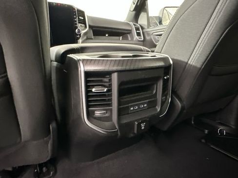 New 2026 RAM 1500 4x4 Crew Cab image 15