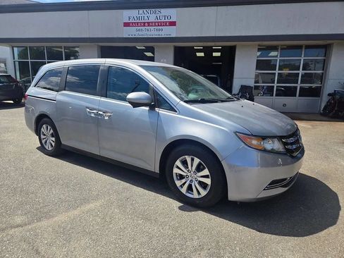 Used 2016 Honda Odyssey SE image 46