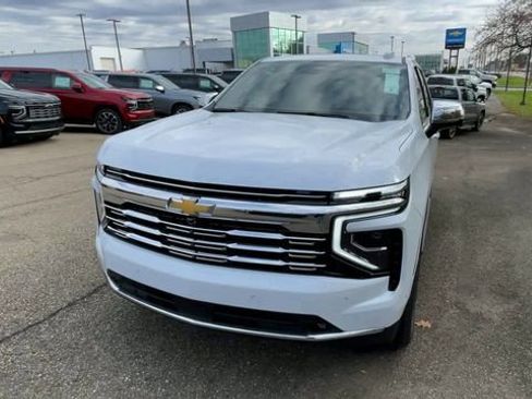 New 2026 Chevrolet Tahoe Premier w/ Sun And Tow Package AWD/4WD image 5
