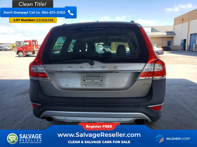 Used 2015 Volvo XC70 T5 Premier Plus w/ Protection Package FWD image 8