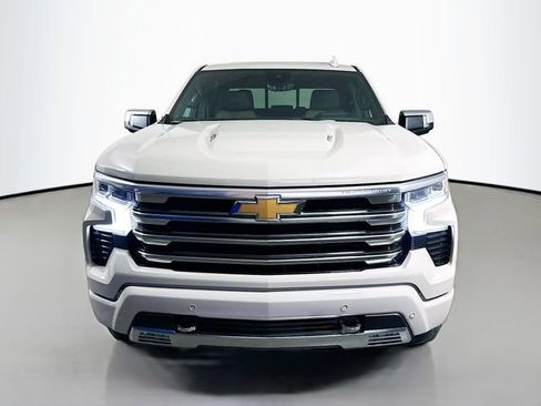 New 2026 Chevrolet Silverado 1500 High Country AWD/4WD image 4