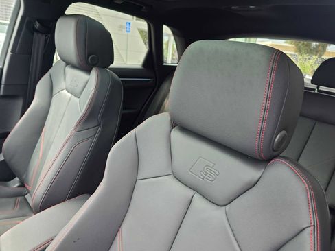 New 2025 Audi Q3 2.0T Premium Plus image 25