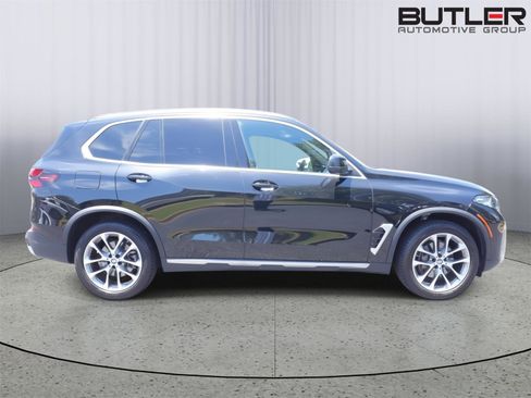 Used 2026 BMW X5 sDrive40i w/ Premium Package RWD image 7