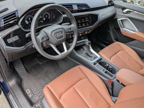 Used 2025 Audi Q3 2.0T Premium w/ Convenience Package AWD/4WD image 10