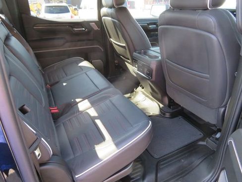 Used 2023 GMC Sierra 1500 AT4X image 21
