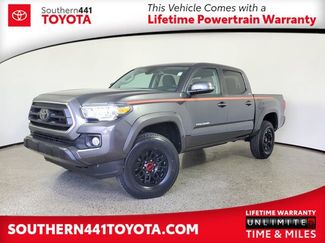 Used 2022 Toyota Tacoma SR5 w/ Technology Package video 1