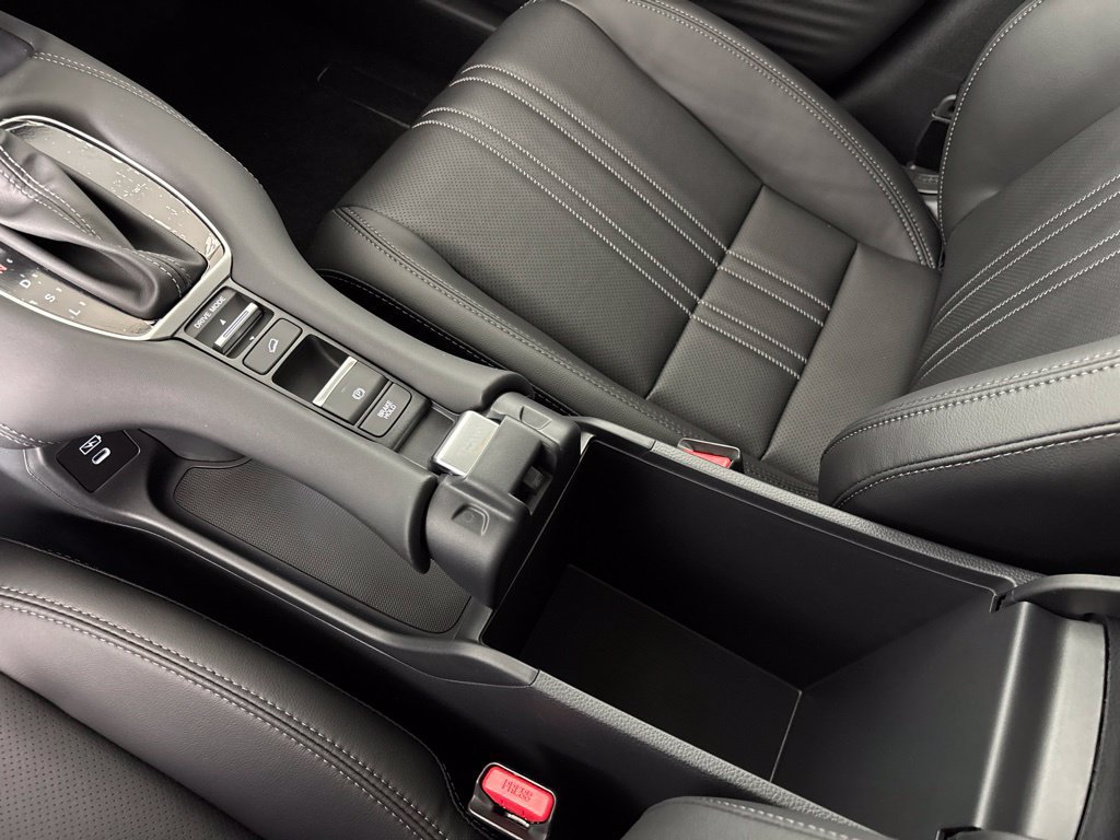 Used 2027 Honda HR-V EX-L image 35