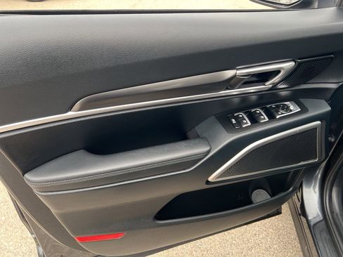 Certified 2024 Kia Telluride LX image 7