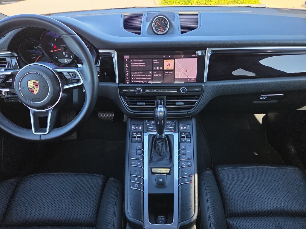 Used 2021 Porsche Macan AWD/4WD image 15