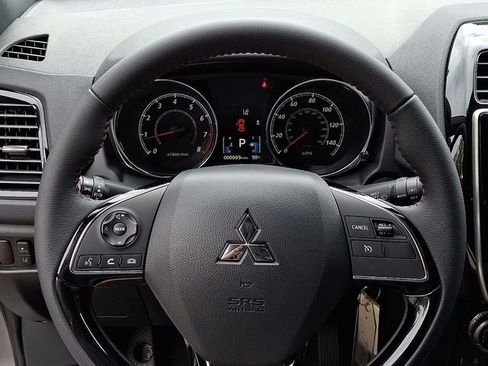 New 2025 Mitsubishi Outlander Sport ES image 13