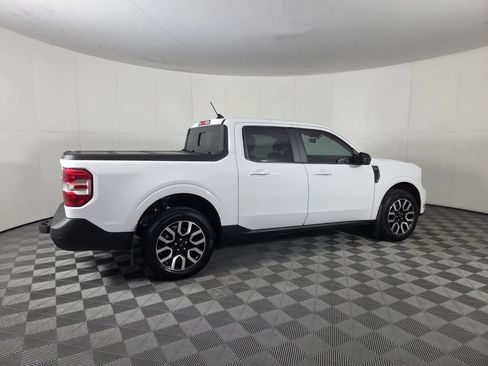 Used 2024 Ford Maverick Lariat FWD image 6