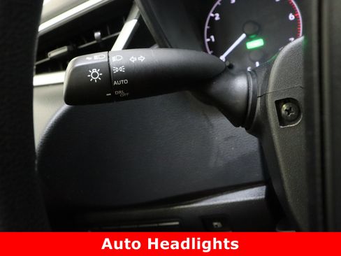 Used 2024 Toyota Corolla LE image 22