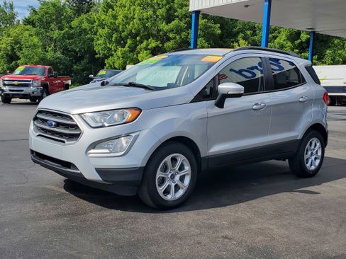 Used 2021 Ford EcoSport SE FWD image 2