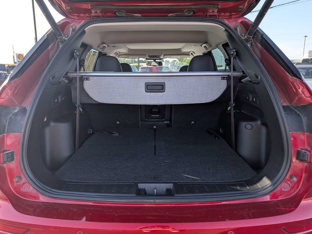 Used 2023 Mitsubishi Outlander SE FWD image 11