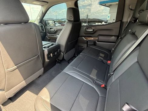 Used 2022 Chevrolet Silverado 1500 RST w/ Convenience Package II AWD/4WD image 9