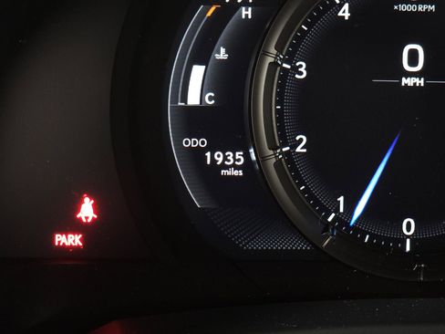 Used 2025 Lexus IS 350 F Sport AWD/4WD image 21