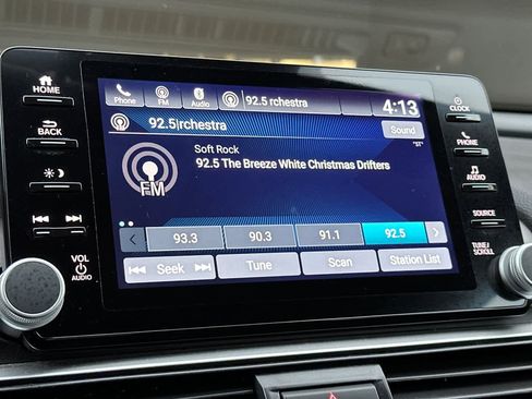 Used 2022 Honda Accord Sport Special Edition image 18