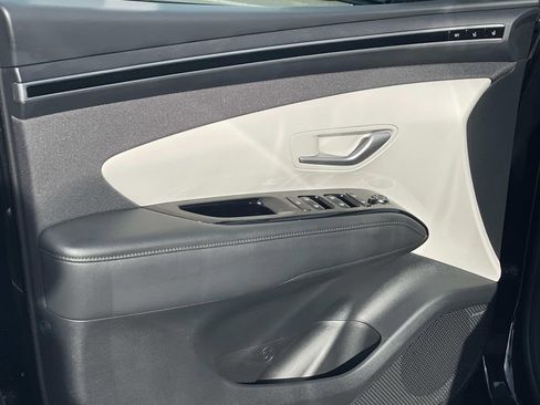 Certified 2024 Hyundai Tucson Limited image 24