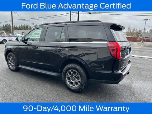 Certified 2025 Ford Expedition Active AWD/4WD image 5
