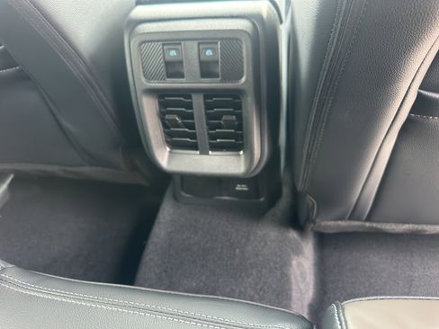 New 2025 Ford Bronco Outer Banks image 17