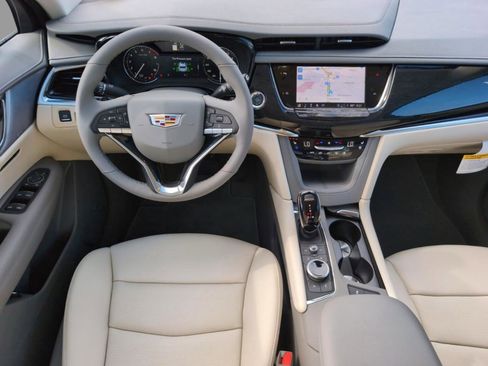 New 2025 Cadillac XT6 Premium Luxury image 26