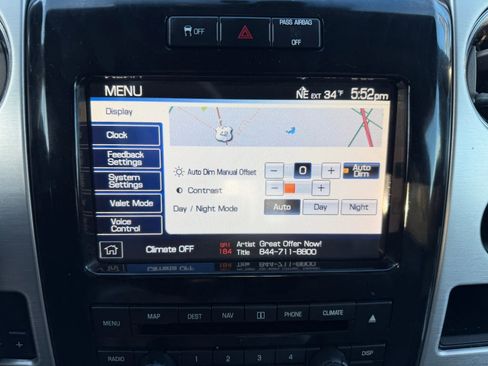 Used 2011 Ford F150 Platinum image 23