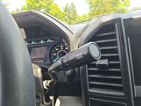 Used 2020 Ford F150 XL w/ Equipment Group 101A Mid AWD/4WD image 28