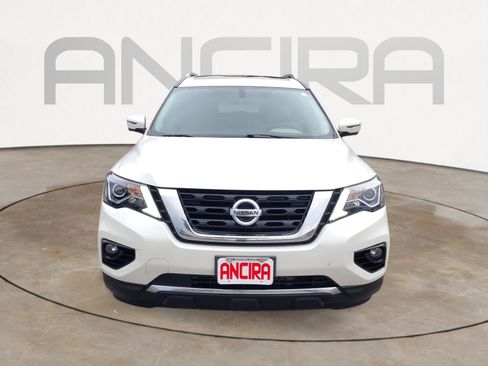 Used 2018 Nissan Pathfinder Platinum FWD image 7