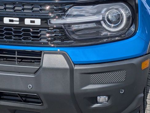 New 2026 Ford Bronco Sport Outer Banks w/ Outer Banks Tech Package+ AWD/4WD image 11