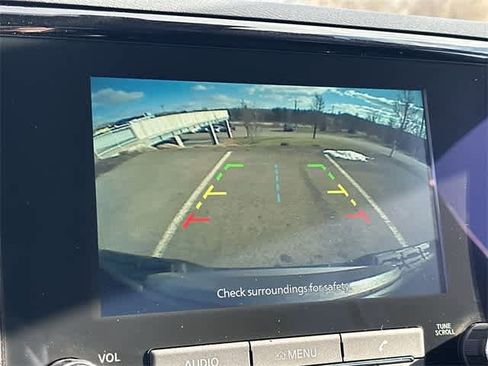 Used 2023 Nissan Frontier SV w/ SV Convenience Package image 12