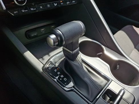 Used 2023 Kia K5 LXS FWD image 26
