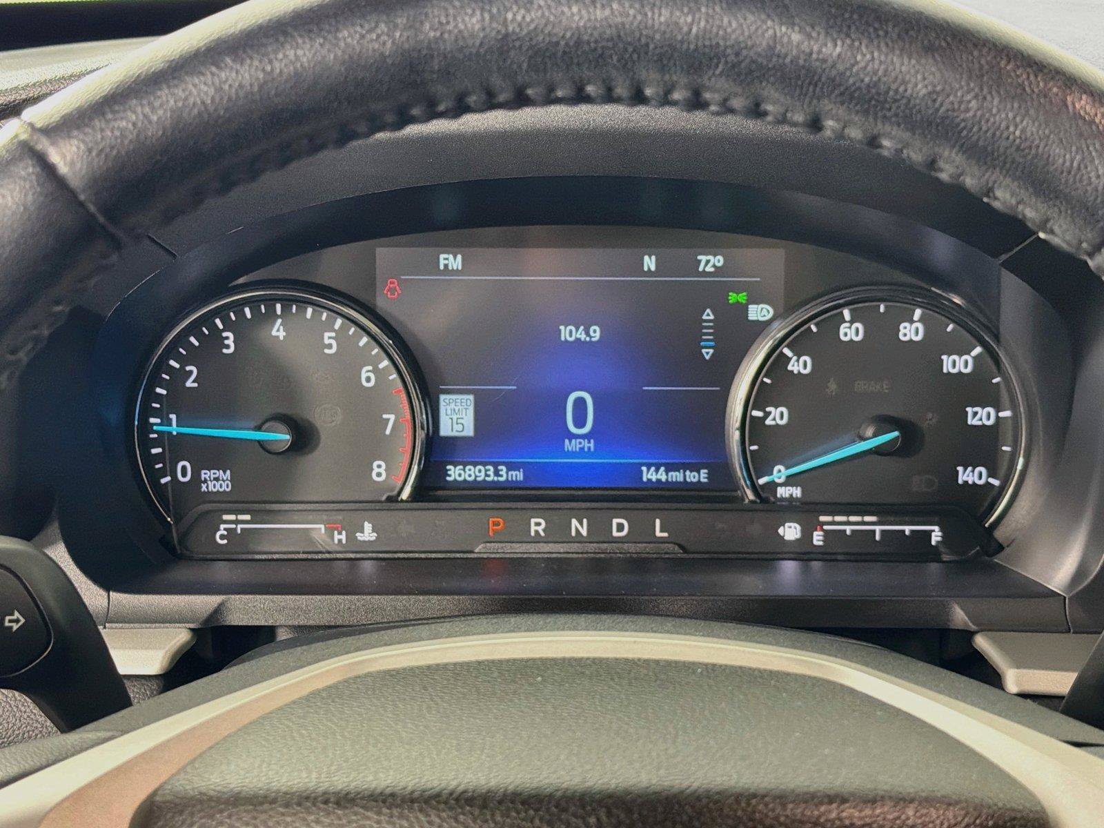 Used 2022 Ford Explorer XLT w/ Equipment Group 202A AWD/4WD image 18