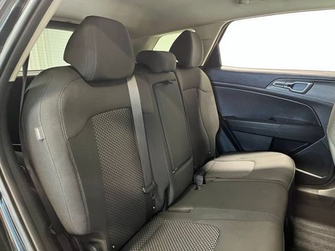 Used 2024 Kia Sportage LX FWD image 14