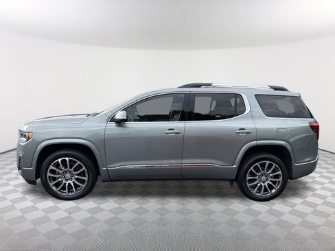 Used 2023 GMC Acadia Denali w/ Denali Ultimate Package FWD image 8