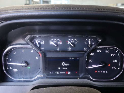 Used 2022 GMC Sierra 3500 SLE w/ SLE Value Package AWD/4WD image 5
